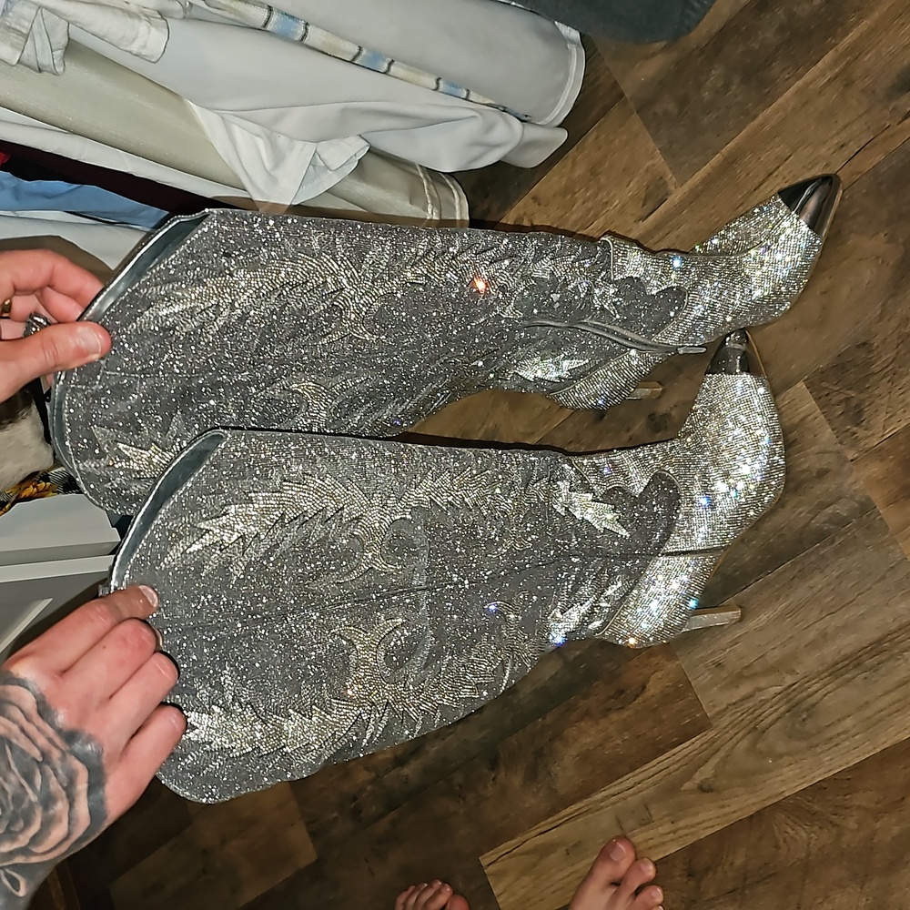 RHINESTONE KNEE HIGHBOOTS 9.5M